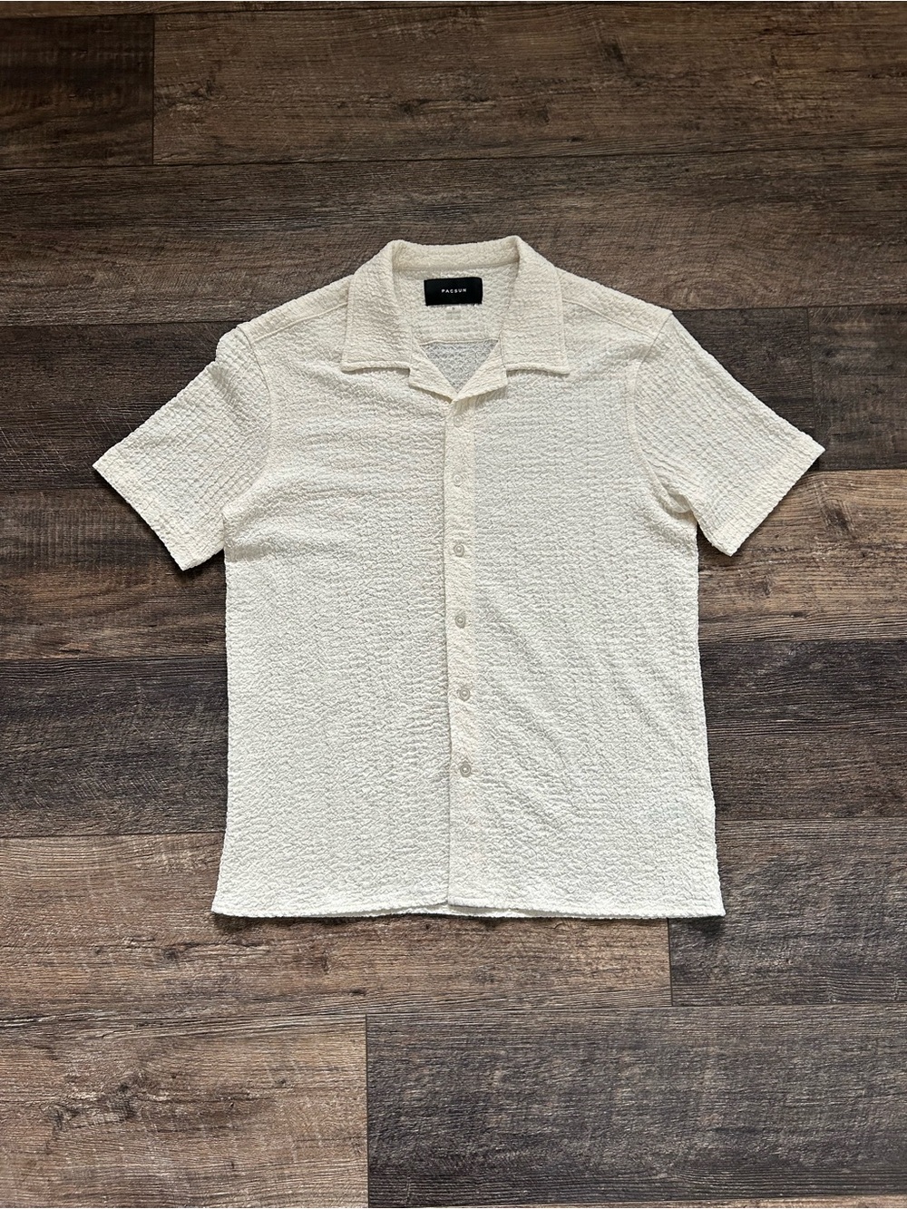 PacSun Mens Sz Small Cream Textured Seersucker Short Sleeve Button Down Shirt